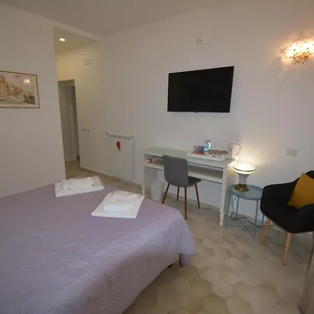 Palazzo De Campora 4* Nápoles