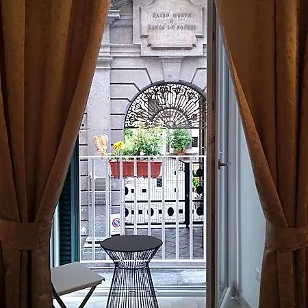 Palazzo De Campora 4* Neapel