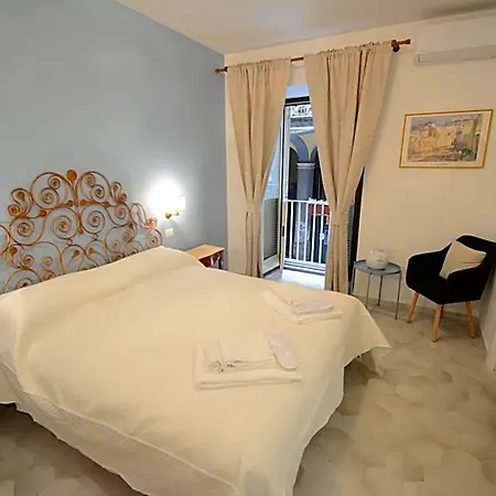 Bed & Breakfast Palazzo De Campora Napoli