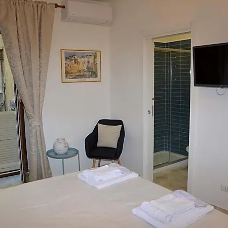 Couette-café Palazzo De Campora 4*